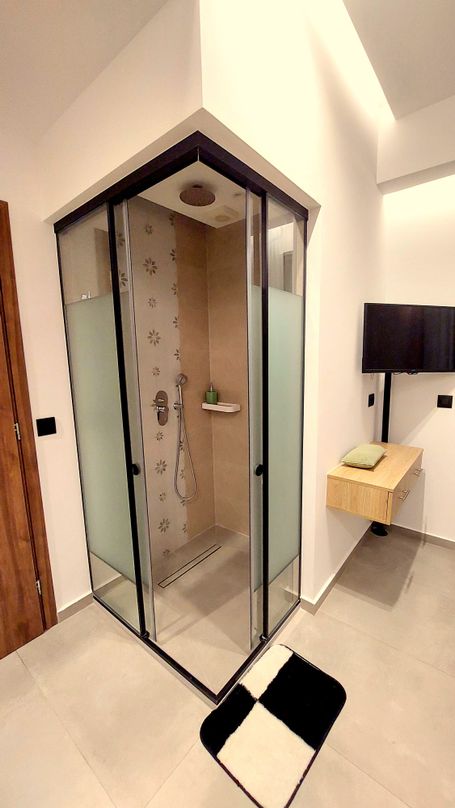 integrierte Dusche